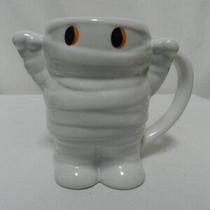 Hyde and Eek! Mummy mug cup white stoneware dish safe Halloween 12 oz scary
